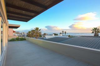 4 Bedroom Property for Sale in Van Riebeeckstrand Western Cape